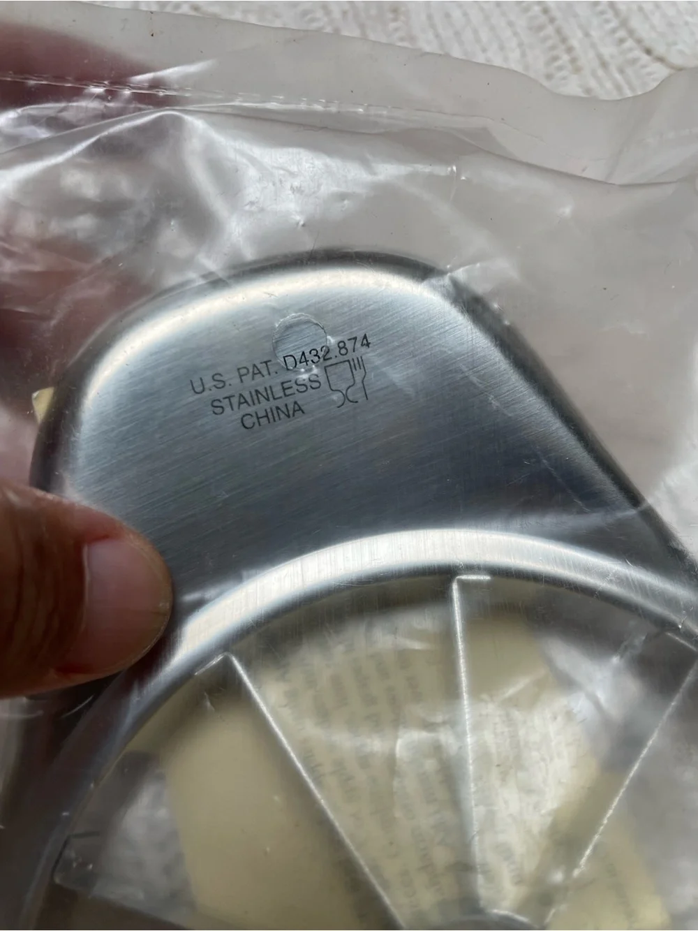 New sealed The Pampered Chef Apple Wedger Corer Slicer #2425